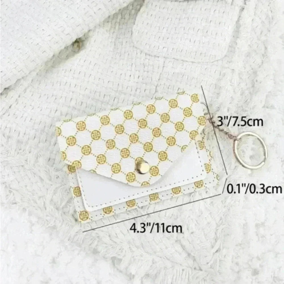 ⚠️Clearance🤍Nee Cardholder White Wallet - Picture 4 of 4